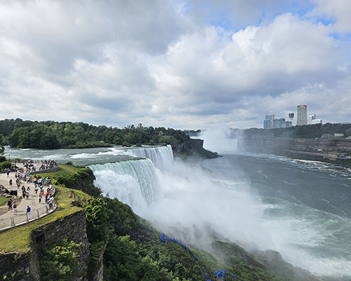 Tourist Guide to Niagara Falls